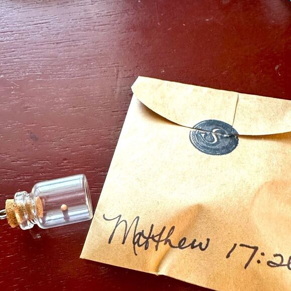 JUST IN☀️Mustard Seed in a Bottle Charm For Necklace Pin Keychains Faith… - Picture 8 of 8